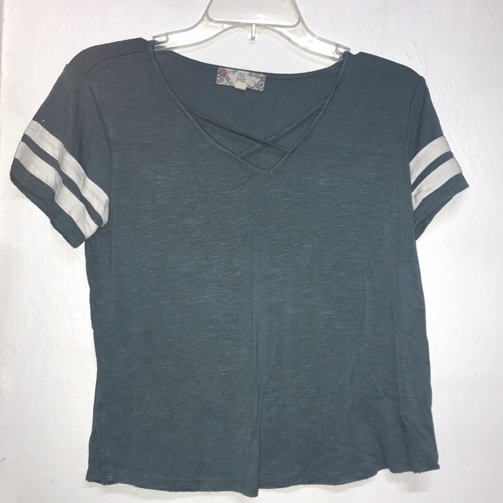 striped sleeved cross neck blue tee